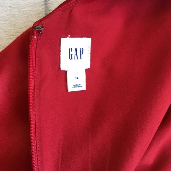 Gap structured red satin, holiday fit and flare, party dress Size 12 - Picture 7 of 15